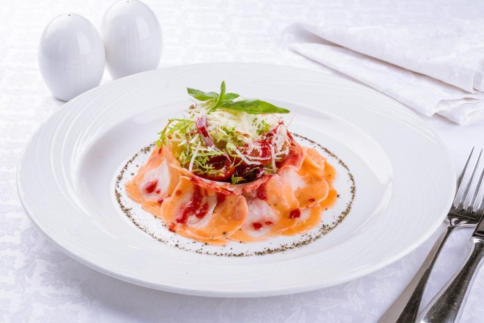 Carpaccio di salmone