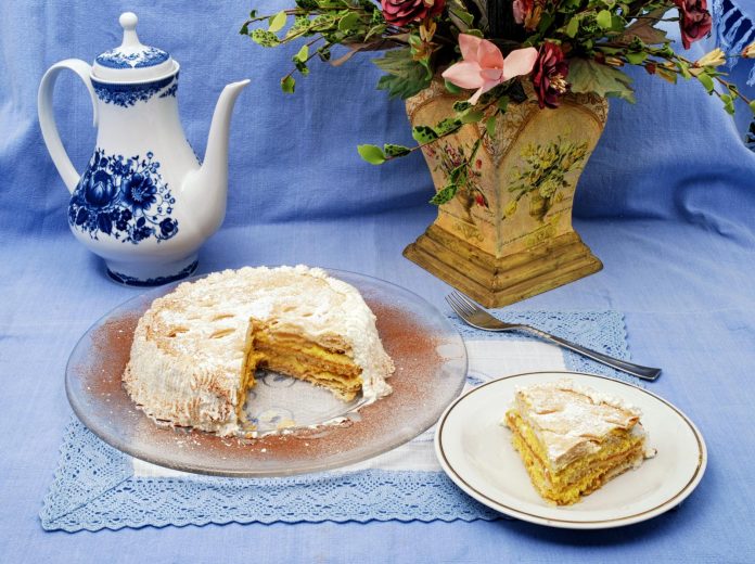 Torta diplomatica